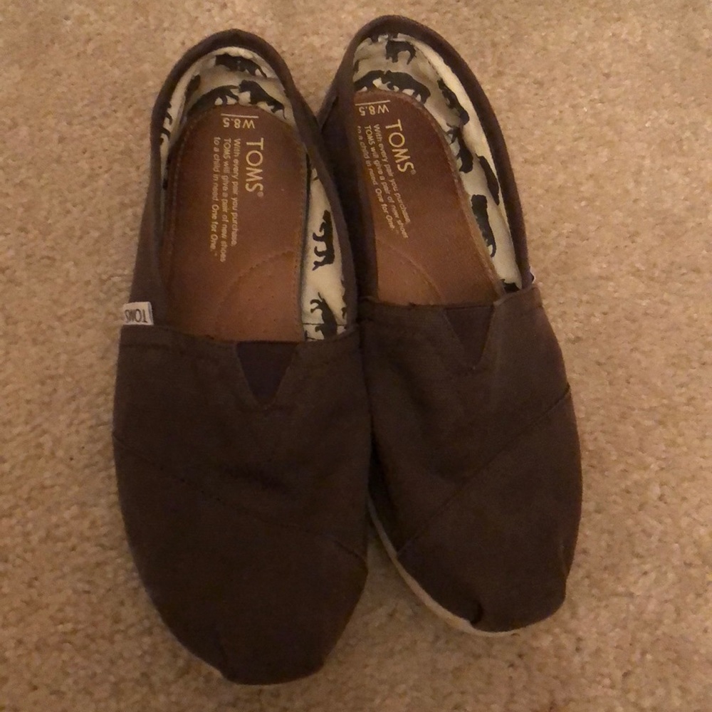 Women’s Toms size 8.5 Brown